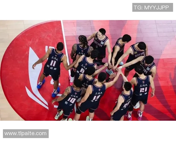 深圳篮球队与上海篮球队赛后技术分析与战术探讨